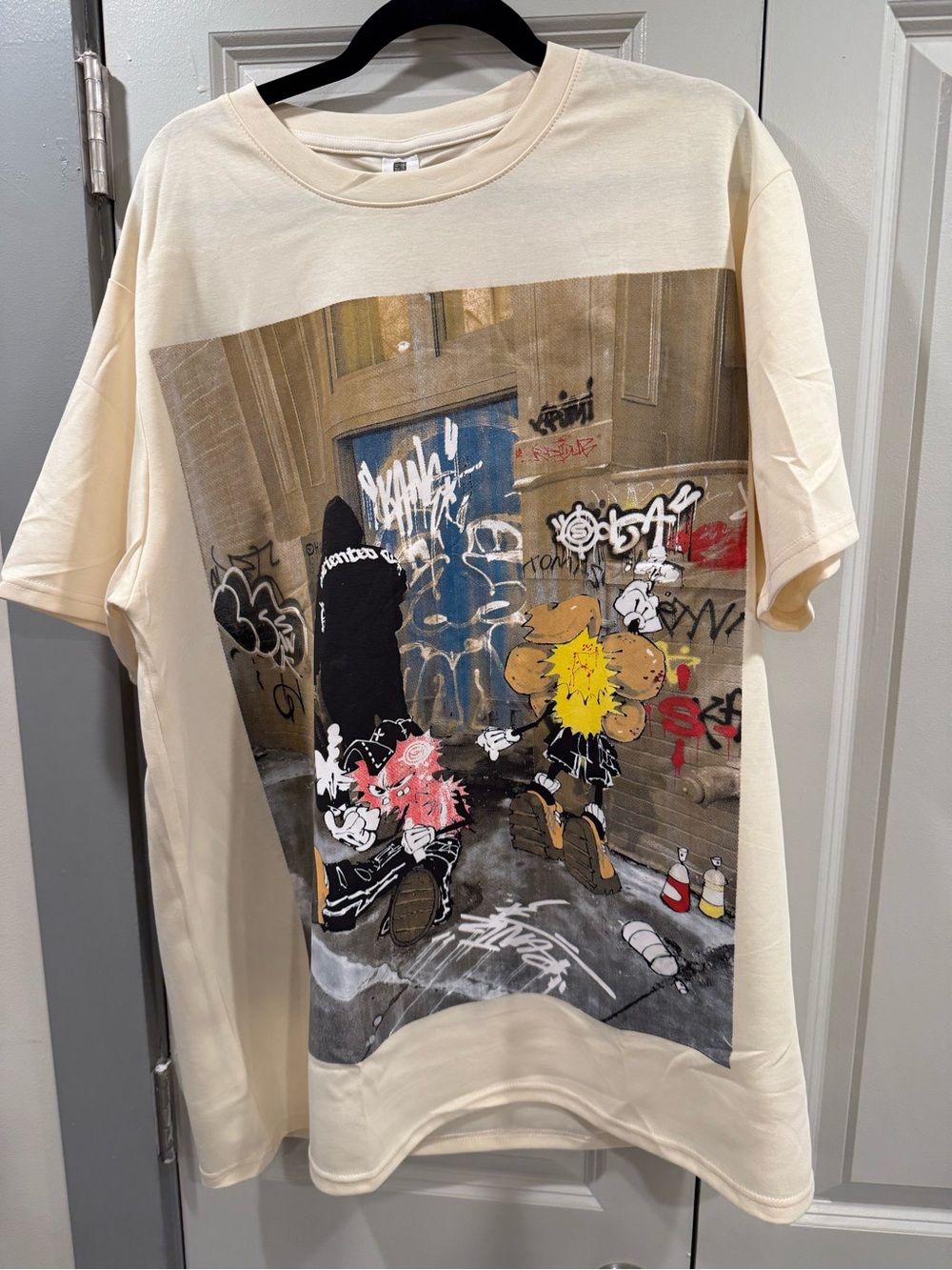 400 Gram 100% Cotton Graphic Street Art Tee in Cream